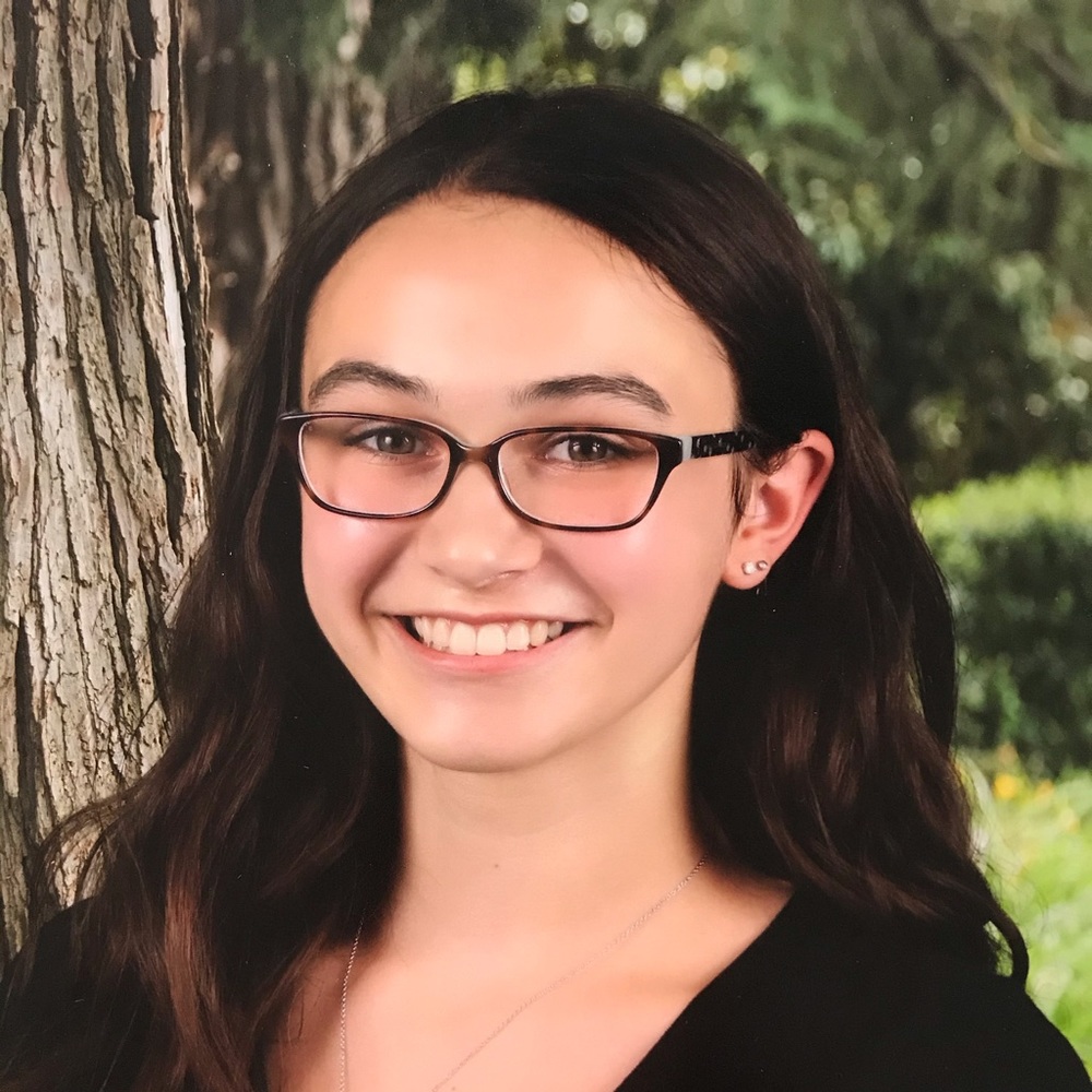 Meet your Posher, Madelynne